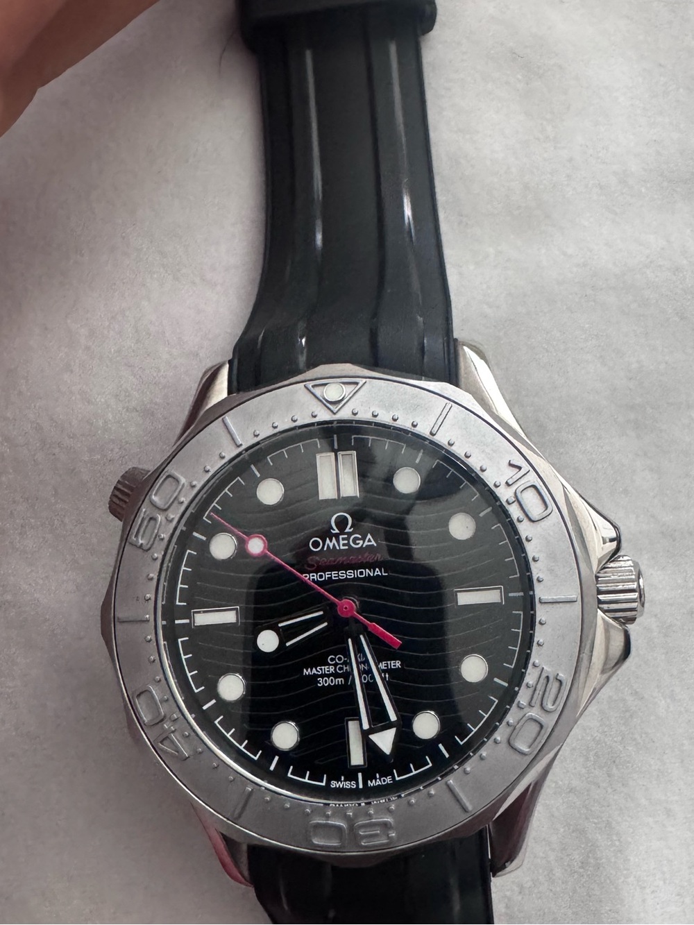 Clone Omega Speedmaster Black Dial Stainless Dive Watch with Pink Accent